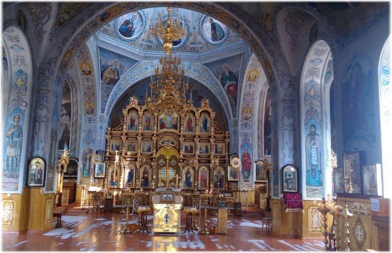 фото внутри Свято-Успенского собора