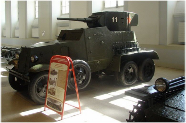 экспонаты Музея обороны