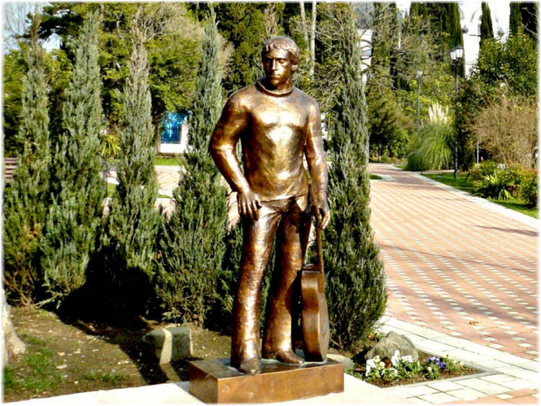 фото памятника Владимиру Высоцкому